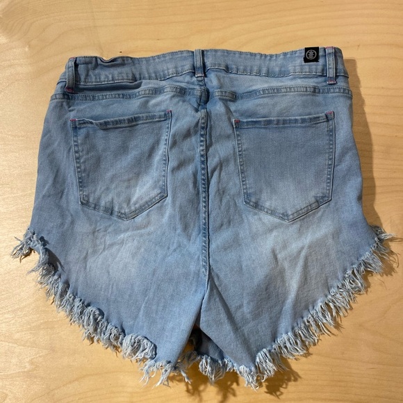 Elite Jeans Jean Shorts 17/18 (FP) - Picture 10 of 10